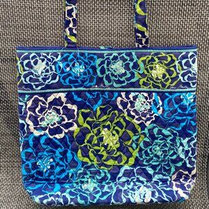 ~Ladies VERA Bradley Floral Tote Handbag~Like NEW!~